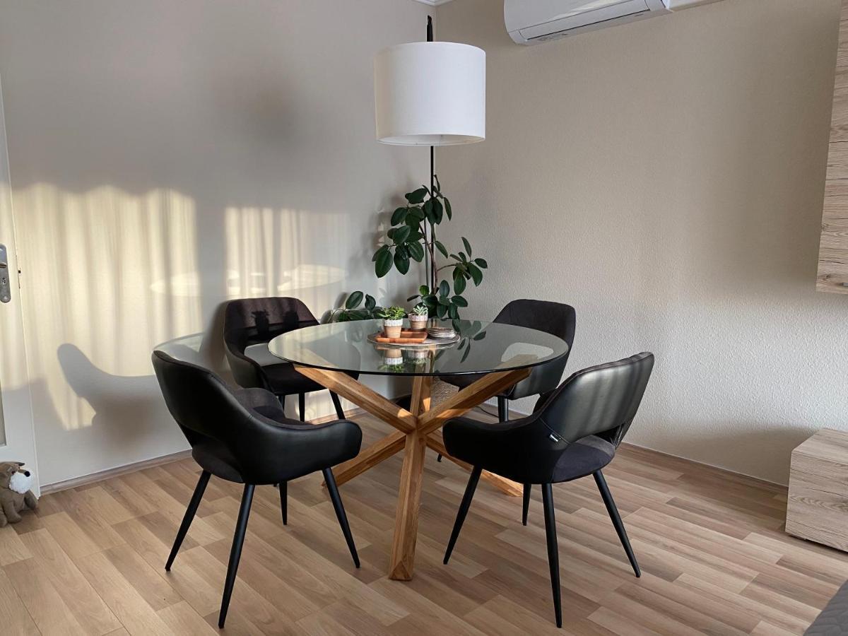Centrum Apartman Капошвар Экстерьер фото